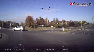 Ten manewr kierowcy forda mógł kosztować życie kilku osób