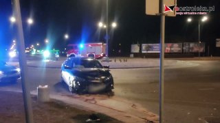 Poważny wypadek na rondzie Kupiszewskiego. Poszkodowana została jedna osoba