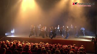 Wspaniałe show zespołu DE-EM. To niesamowita podróż przez świat tańca i muzyki 