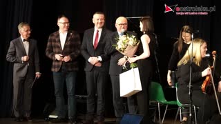 Muzyczna uczta na Dzień Kobiet w Ostrołęce. Koncert z eOstrołęką! - część 1